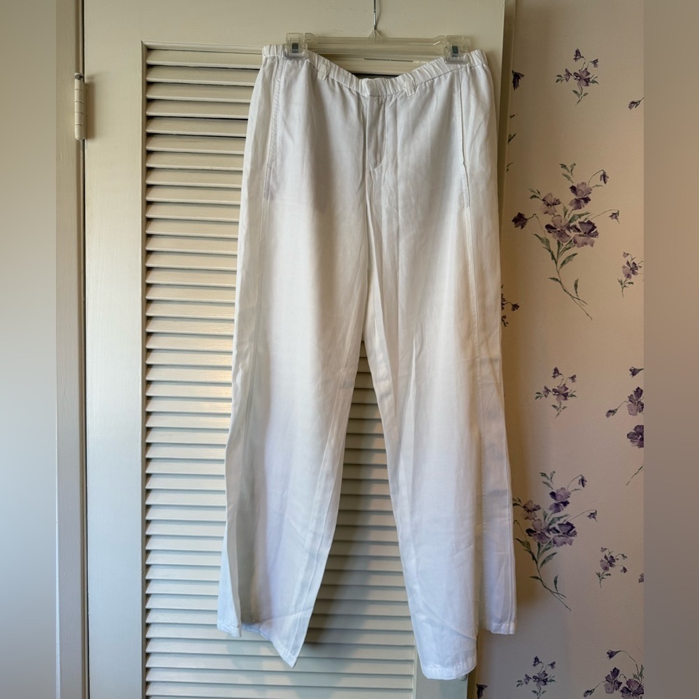 Vince Lightweight Wide Leg Pants in Size 10
